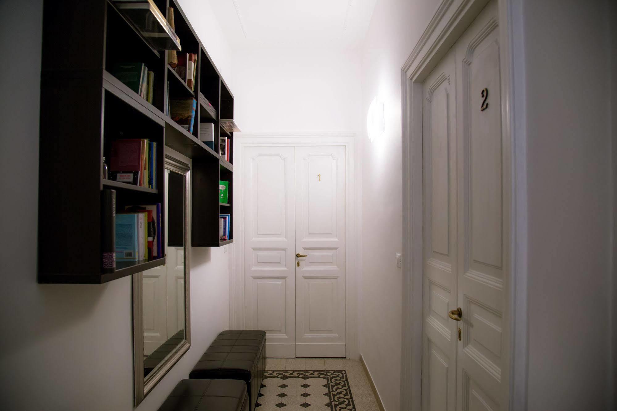 St. Peter Central Rooms B&B โรม ภายนอก รูปภาพ
