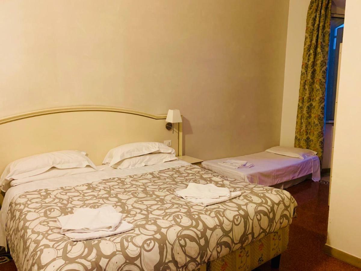 St. Peter Central Rooms B&B โรม ภายนอก รูปภาพ